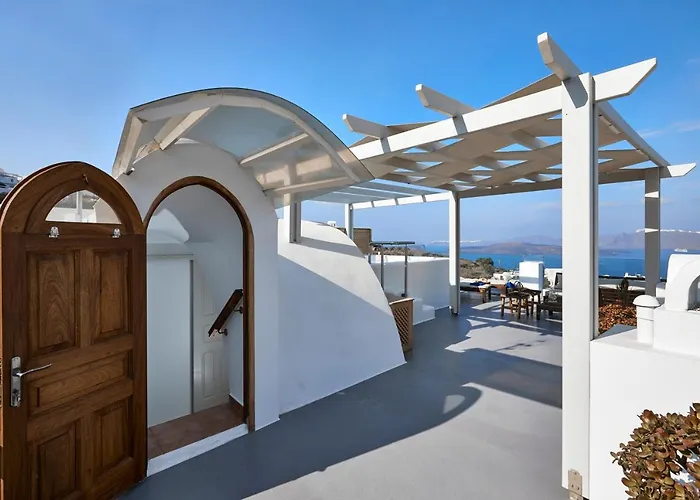 Admiral's House Santorini 度假居 *