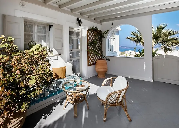 Admiral's House Santorini