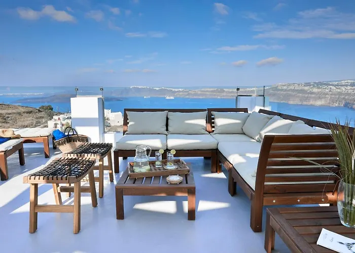 Admiral's House Santorini *