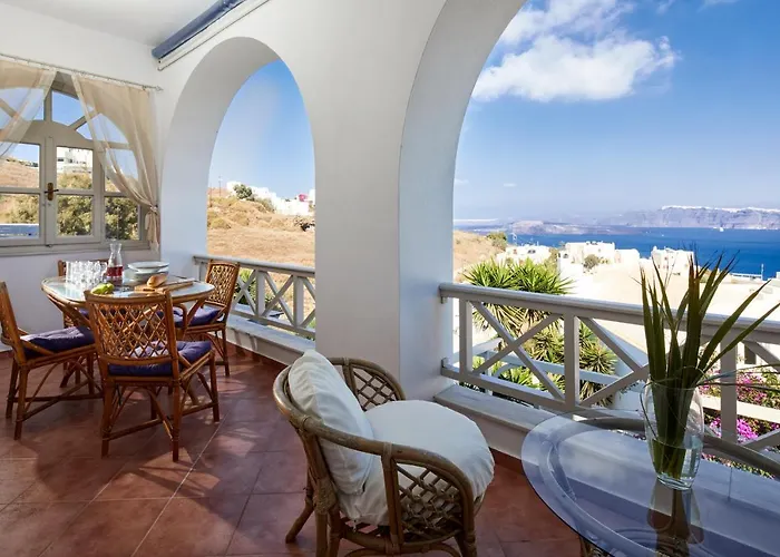 Admiral's House Santorini