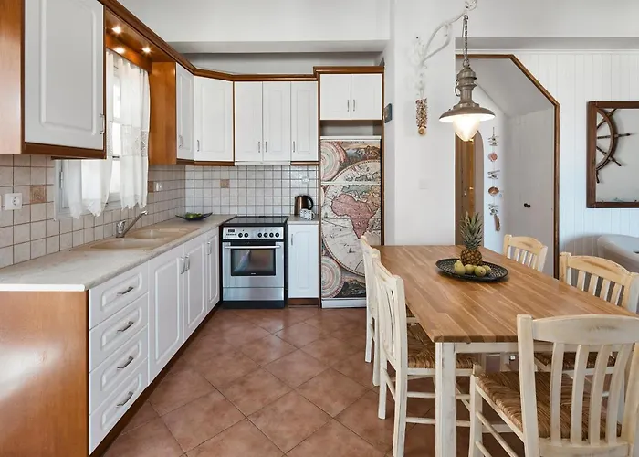 Admiral's House Santorini Casa de Férias *